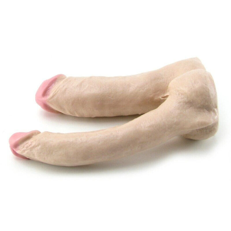 Dildo double penetration The Naturals - Image 3